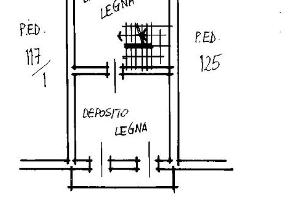 EDIFICIO CIELO-TERRA DA RISTRUTTURARE - Vendita Edificio terra-cielo Ledro (fraz. Tiarno di Sotto) Valle di Ledro