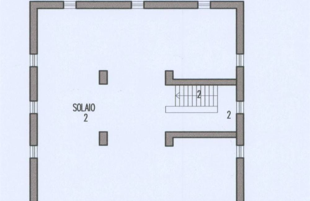 AMPIO EDIFICIO A BIACESA DA RISTRUTTURARE  - Vendita Edificio terra-cielo Ledro (fraz. Biacesa) Valle di Ledro