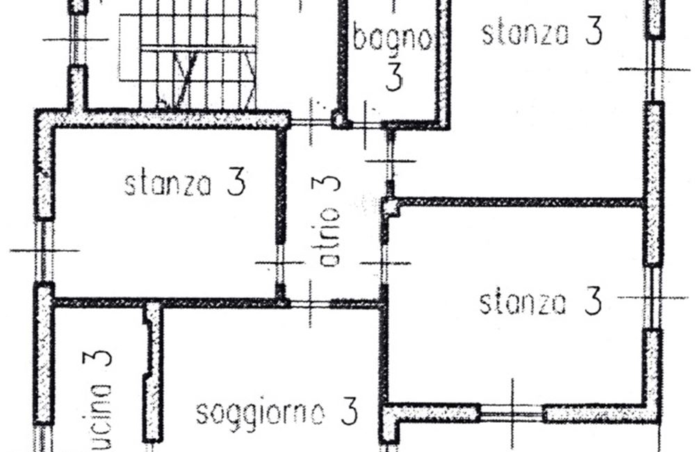 AMPIO E LUMINOSO QUADRILOCALE DA RISTRUTTURARE - Vendita Appartamento trilocale Ledro (fraz. Tiarno di Sotto) Valle di Ledro