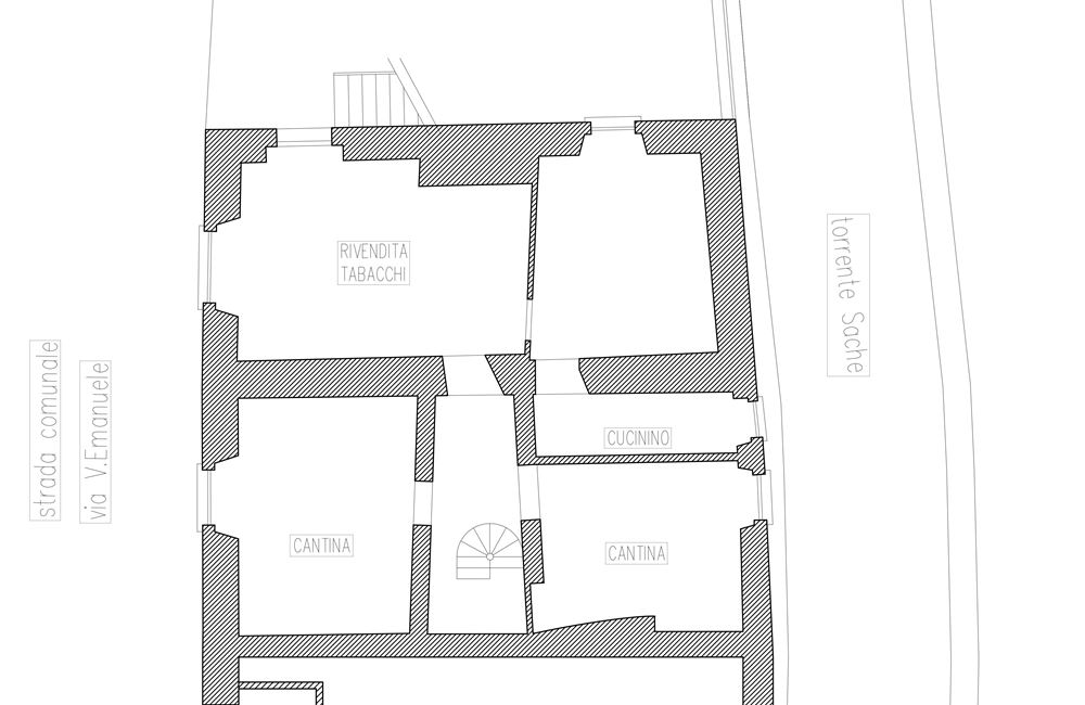 EDIFICIO PLURIFAMILIARE CIELO-TERRA DA RISTRUTTURARE - Vendita Edificio terra-cielo Ledro (fraz. Tiarno di Sopra) Valle di Ledro