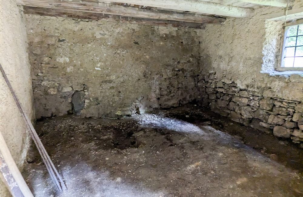 ANTICO FIENILE E TERRENI IN LOCALITA’ CROINA - Vendita Rustico Ledro (fraz. Tiarno di Sotto) Valle di Ledro