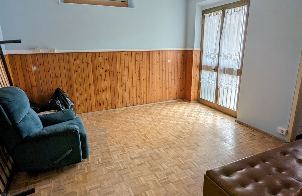 AMPIO E LUMINOSO QUADRILOCALE DA RISTRUTTURARE - Vendita Appartamento trilocale Ledro (fraz. Tiarno di Sotto) Valle di Ledro