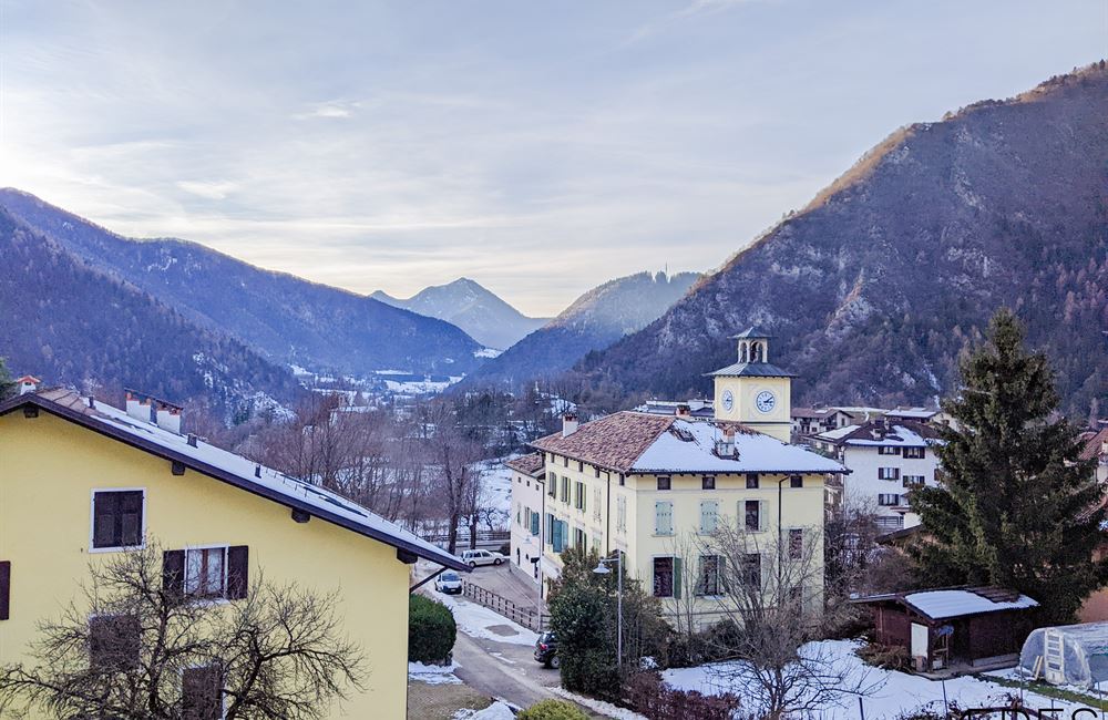 PORZIONE DI EDIFICIO A LOCCA - Vendita Appartamento quadrilocale Ledro (fraz. Locca) Valle di Ledro
