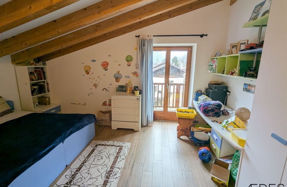 INCANTEVOLE CASA SINGOLA CON DUE APPARTAMENTI A POCHI PASSI DAL LAGO DI LEDRO - Vendita Casa Singola Ledro (fraz. Molina) Valle di Ledro