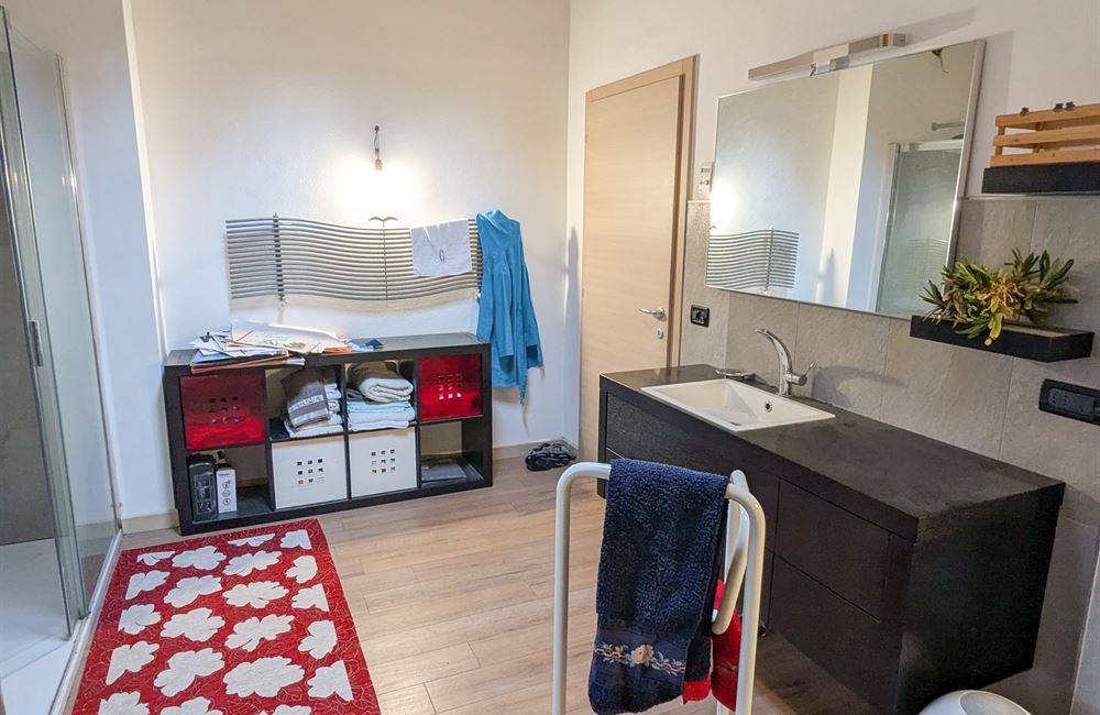 INCANTEVOLE CASA SINGOLA CON DUE APPARTAMENTI A POCHI PASSI DAL LAGO DI LEDRO - Vendita Casa Singola Ledro (fraz. Molina) Valle di Ledro