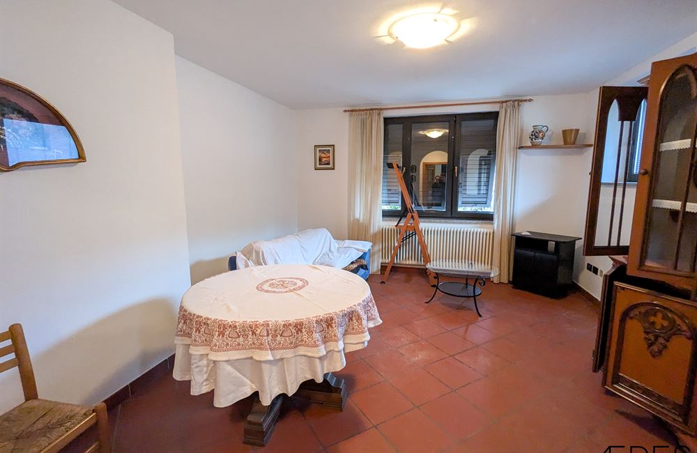 INCANTEVOLE CASA SINGOLA CON DUE APPARTAMENTI A POCHI PASSI DAL LAGO DI LEDRO - Vendita Casa Singola Ledro (fraz. Molina) Valle di Ledro