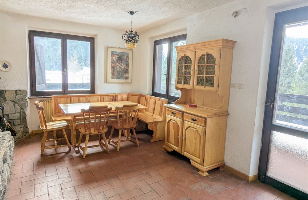 CASA SINGOLA CON TERRENO CIRCOSTANTE A TREMALZO - Vendita Casa Singola Ledro (località Tremalzo) Valle di Ledro