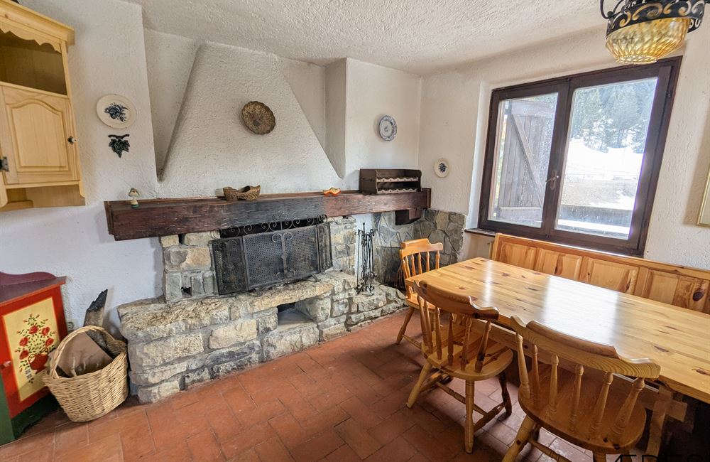 CASA SINGOLA CON TERRENO CIRCOSTANTE A TREMALZO - Vendita Casa Singola Ledro (località Tremalzo) Valle di Ledro