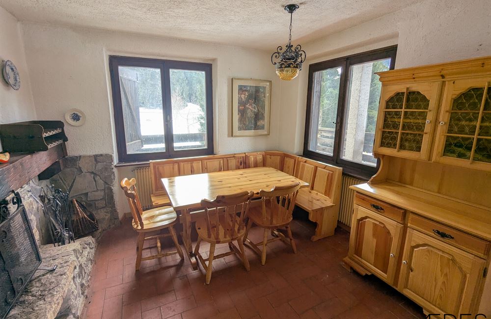 CASA SINGOLA CON TERRENO CIRCOSTANTE A TREMALZO - Vendita Casa Singola Ledro (località Tremalzo) Valle di Ledro