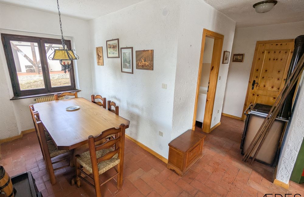 CASA SINGOLA CON TERRENO CIRCOSTANTE A TREMALZO - Vendita Casa Singola Ledro (località Tremalzo) Valle di Ledro