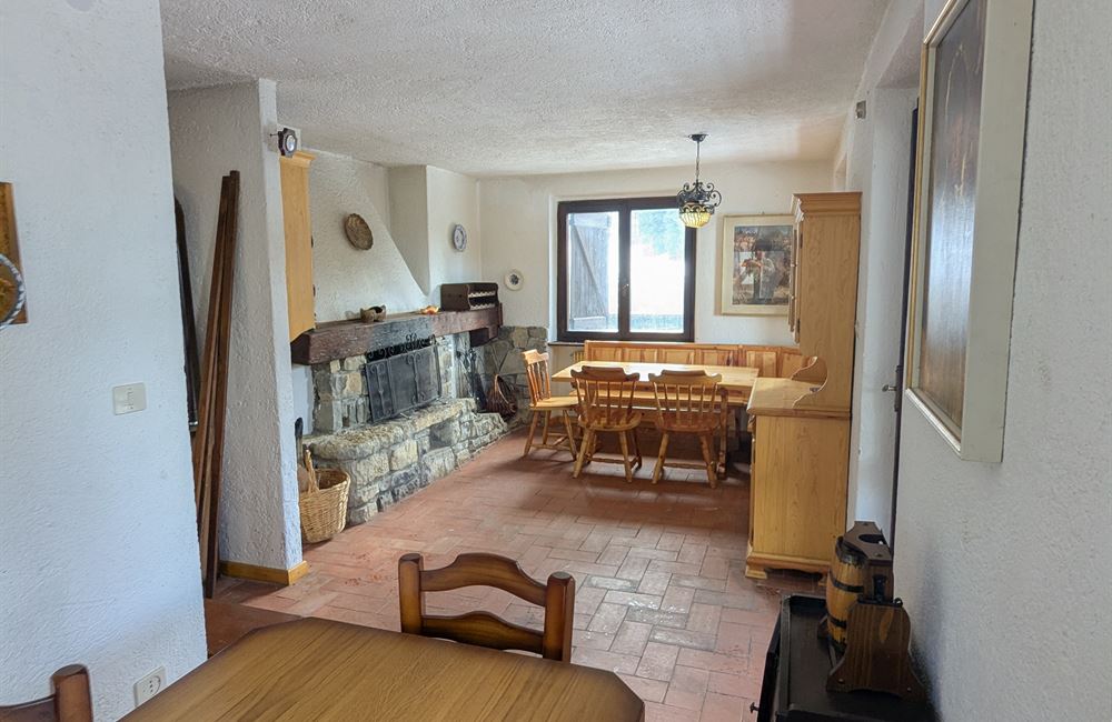 CASA SINGOLA CON TERRENO CIRCOSTANTE A TREMALZO - Vendita Casa Singola Ledro (località Tremalzo) Valle di Ledro