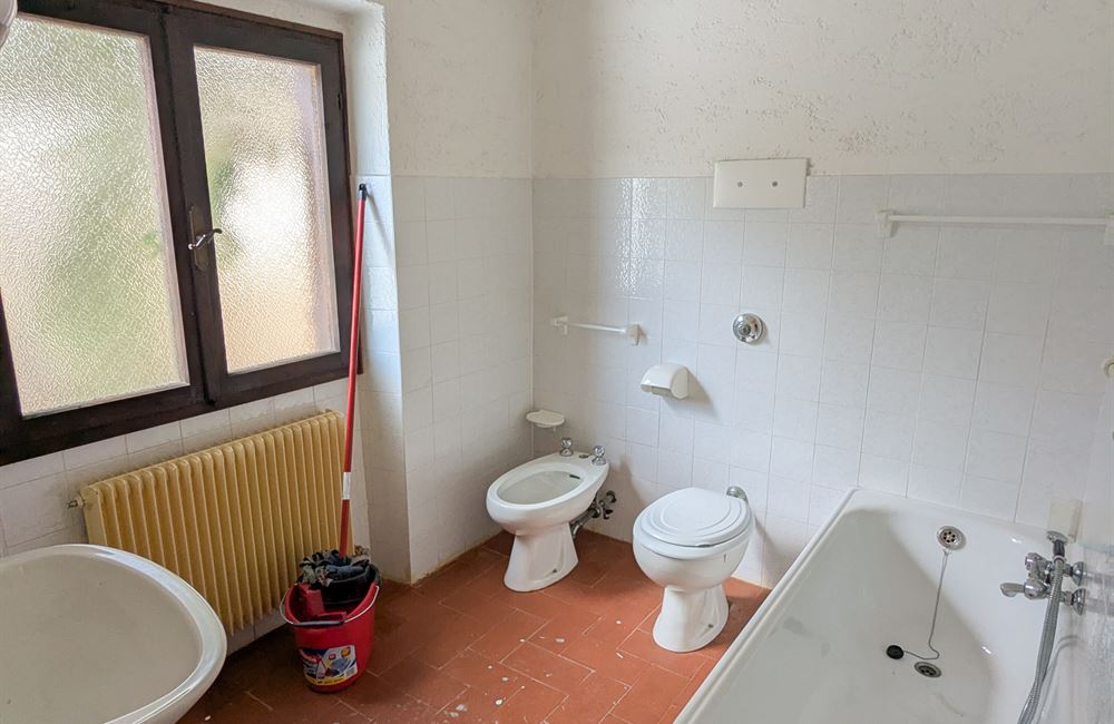 CASA SINGOLA CON TERRENO CIRCOSTANTE A TREMALZO - Vendita Casa Singola Ledro (località Tremalzo) Valle di Ledro