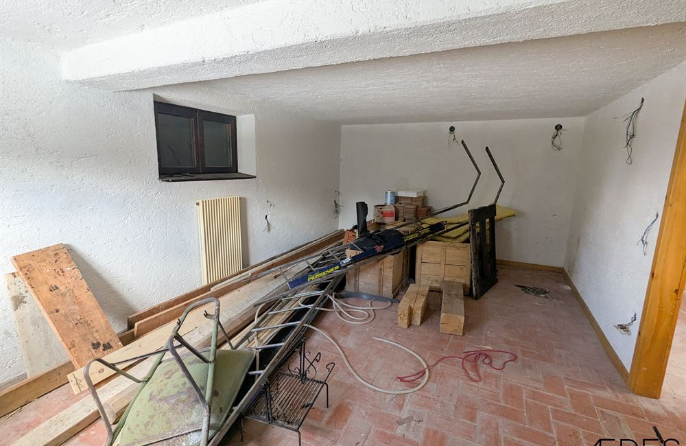 CASA SINGOLA CON TERRENO CIRCOSTANTE A TREMALZO - Vendita Casa Singola Ledro (località Tremalzo) Valle di Ledro