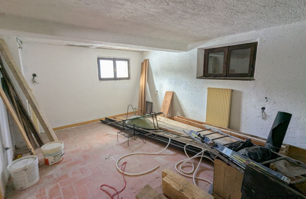 CASA SINGOLA CON TERRENO CIRCOSTANTE A TREMALZO - Vendita Casa Singola Ledro (località Tremalzo) Valle di Ledro