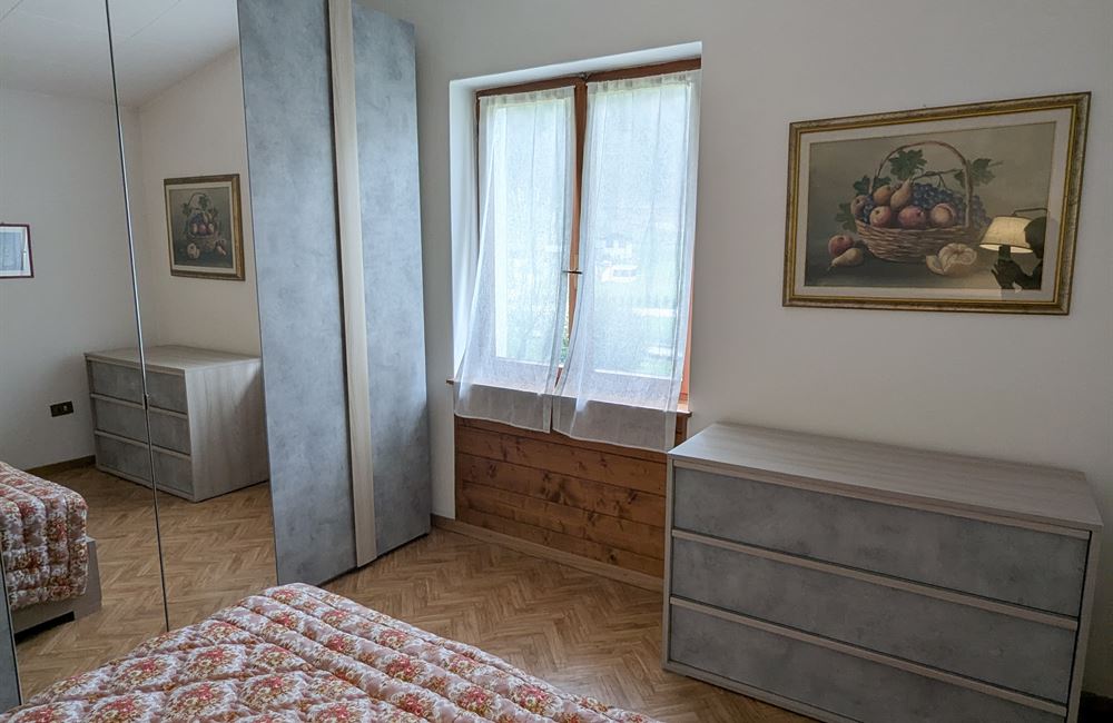 CASA SINGOLA CON AMPIO TERRENO EDIFICABILE IN VENDITA - Vendita Casa Singola Ledro (fraz. Tiarno di Sopra) Valle di Ledro