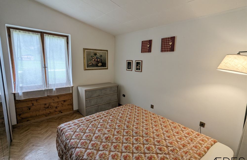 CASA SINGOLA CON AMPIO TERRENO EDIFICABILE IN VENDITA - Vendita Casa Singola Ledro (fraz. Tiarno di Sopra) Valle di Ledro