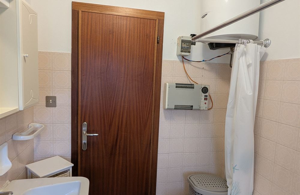 CASA SINGOLA CON AMPIO TERRENO EDIFICABILE IN VENDITA - Vendita Casa Singola Ledro (fraz. Tiarno di Sopra) Valle di Ledro