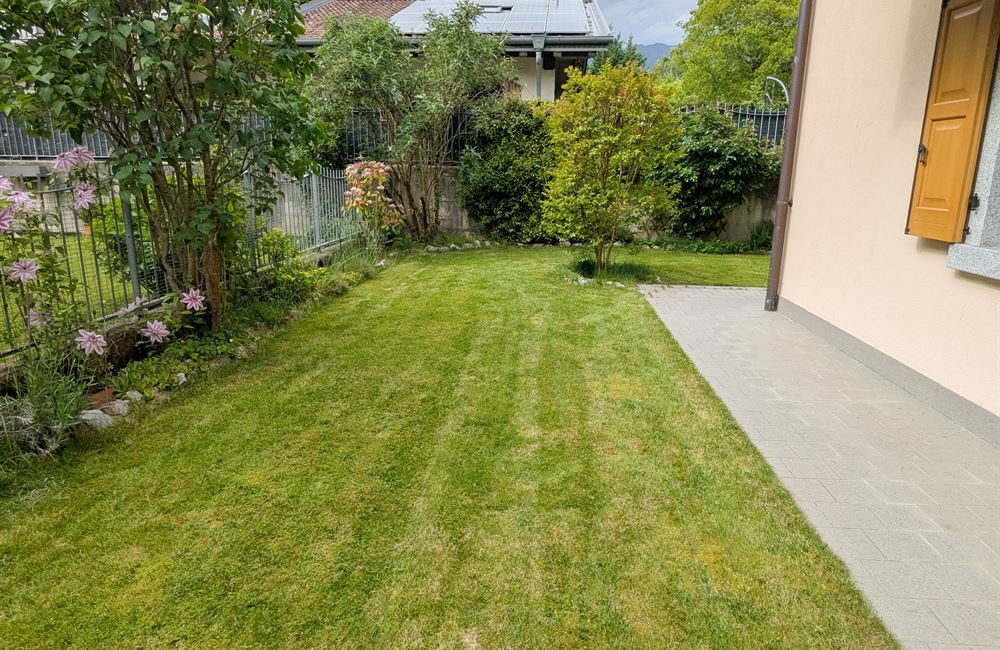 TRILOCALE CON AMPIO CORTILE PRIVATO A POCHI MINUTI DAL LAGO - Vendita Appartamento trilocale Ledro (fraz. Enguiso) Valle di Ledro