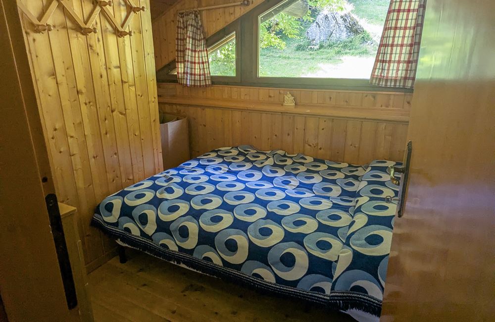ANTICO FIENILE RISTRUTTURATO CON VISTA LAGO D'AMPOLA E AMPIO TERRENO - Vendita Fienile Ledro (fraz. Tiarno di Sopra) Valle di Ledro