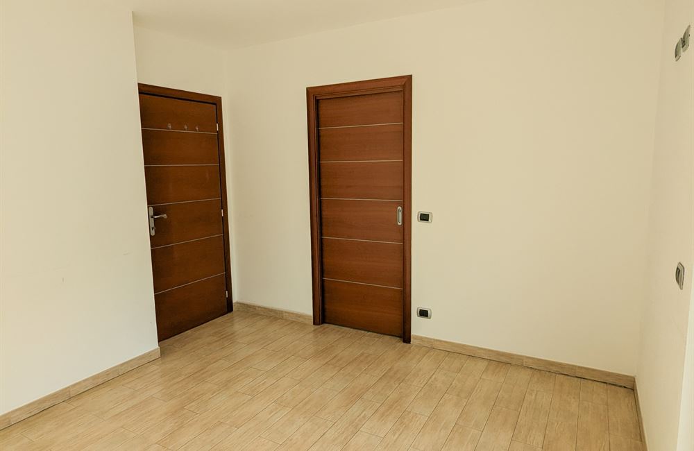 APPARTAMENTO SU DUE LIVELLI CON GARAGE, CANTINA E POSTO AUTO - Vendita Appartamento trilocale Ledro (fraz. Tiarno di Sopra) Valle di Ledro