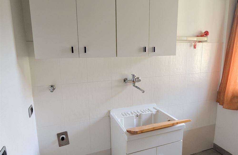 APPARTAMENTO SU DUE LIVELLI CON GARAGE, CANTINA E POSTO AUTO - Vendita Appartamento trilocale Ledro (fraz. Tiarno di Sopra) Valle di Ledro
