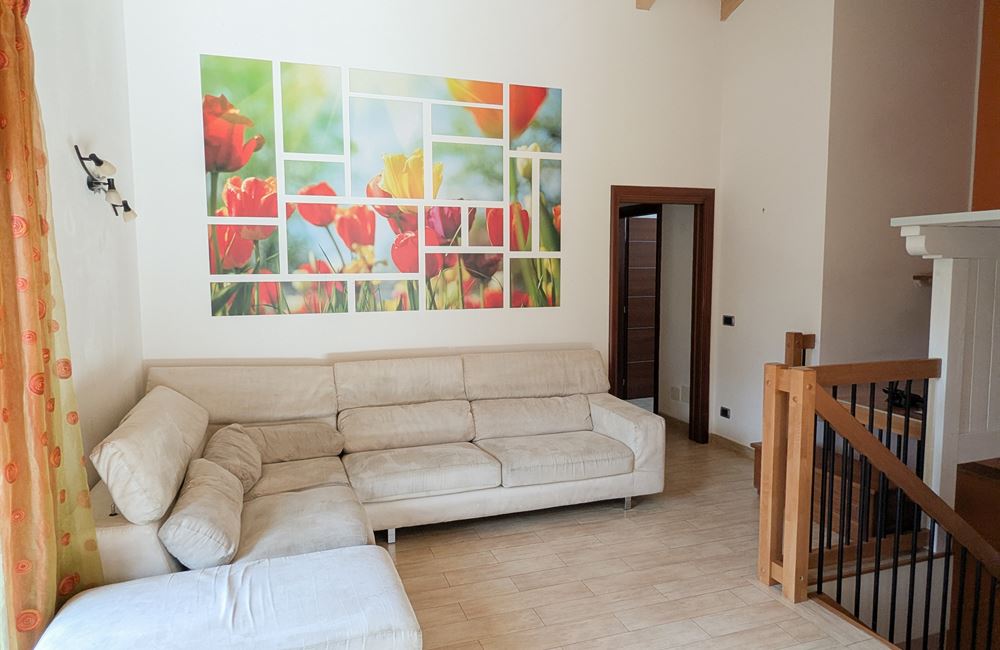 APPARTAMENTO SU DUE LIVELLI CON GARAGE, CANTINA E POSTO AUTO - Vendita Appartamento trilocale Ledro (fraz. Tiarno di Sopra) Valle di Ledro