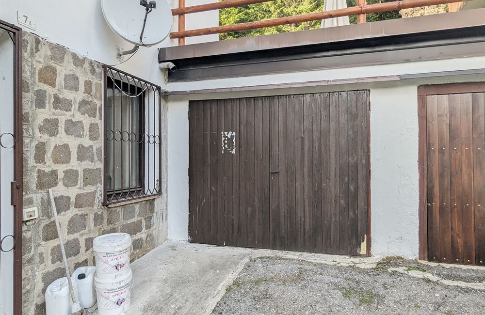 BOX AUTO PRESSO IL CONDOMINIO "TRE PINI", LOCALITÀ TREMALZO - Vendita Altro Ledro (fraz. Tiarno di Sopra) Valle di Ledro