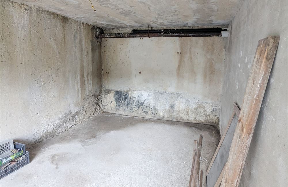 BOX AUTO PRESSO IL CONDOMINIO "TRE PINI", LOCALITÀ TREMALZO - Vendita Altro Ledro (fraz. Tiarno di Sopra) Valle di Ledro