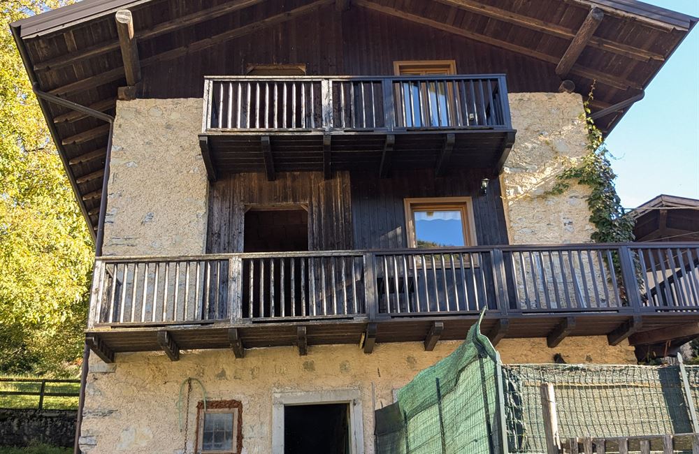 Occasione imperdibile nella splendida Val Concei! - Vendita Porzione di casa Ledro (fraz. Locca) Valle di Ledro