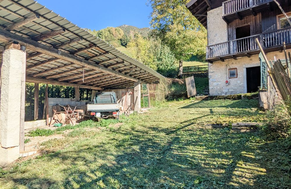 Occasione imperdibile nella splendida Val Concei! - Vendita Porzione di casa Ledro (fraz. Locca) Valle di Ledro
