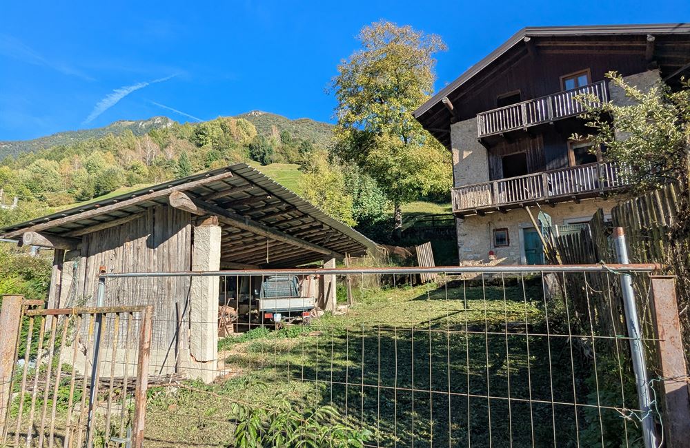 Occasione imperdibile nella splendida Val Concei! - Vendita Porzione di casa Ledro (fraz. Locca) Valle di Ledro