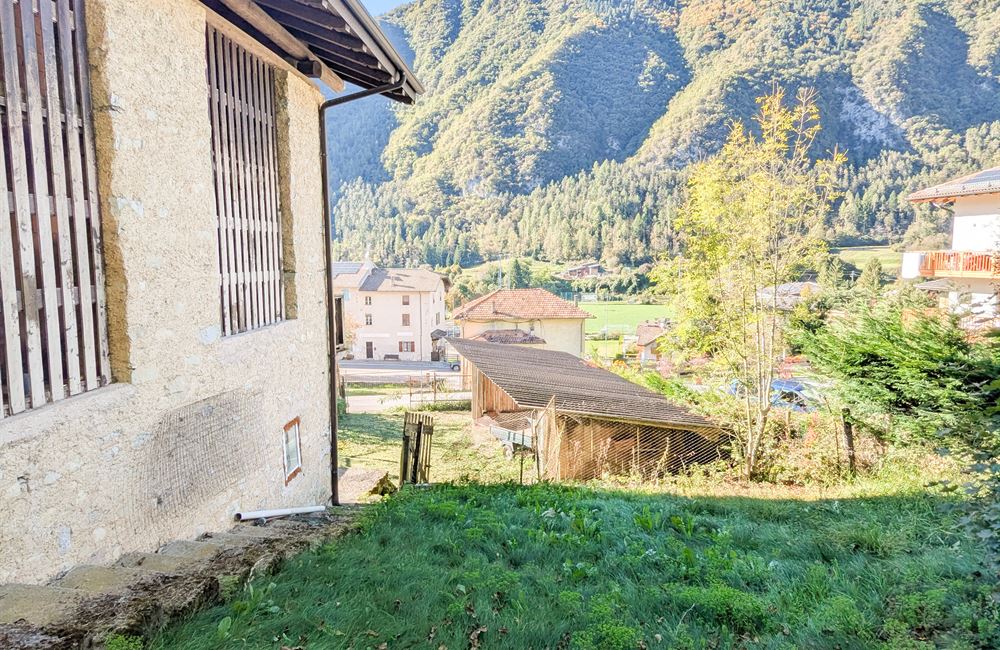 Occasione imperdibile nella splendida Val Concei! - Vendita Porzione di casa Ledro (fraz. Locca) Valle di Ledro