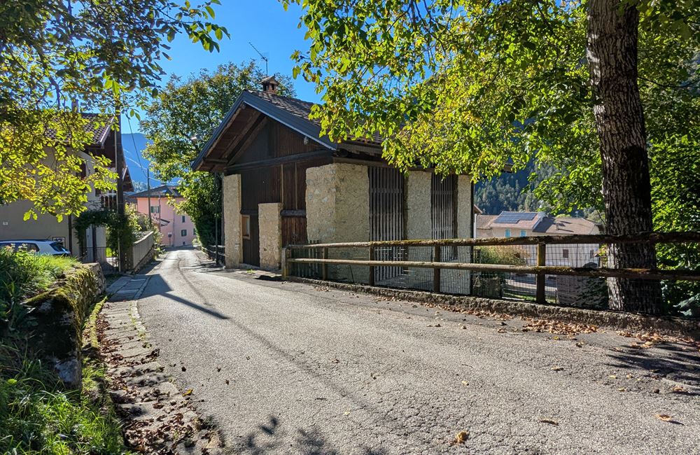 Occasione imperdibile nella splendida Val Concei! - Vendita Porzione di casa Ledro (fraz. Locca) Valle di Ledro