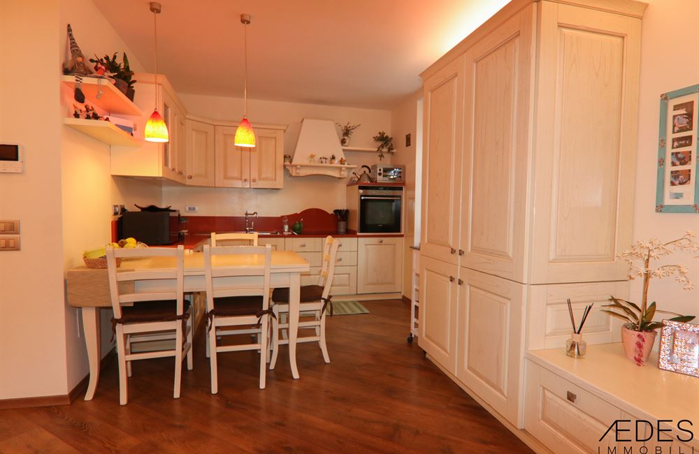 APPARTAMENTO TRILOCALE PARI AL NUOVO CON GARAGE - Vendita Appartamento trilocale Ledro (fraz. Tiarno di Sopra) Valle di Ledro