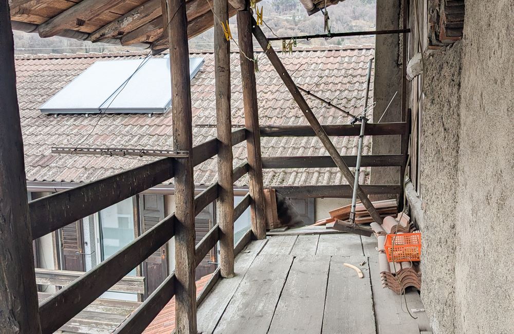 VENDITA EDIFICIO CIELO-TERRA NEL CUORE DI LEGOS – LEDRO - Vendita Edificio terra-cielo Ledro (fraz. Legos) Valle di Ledro