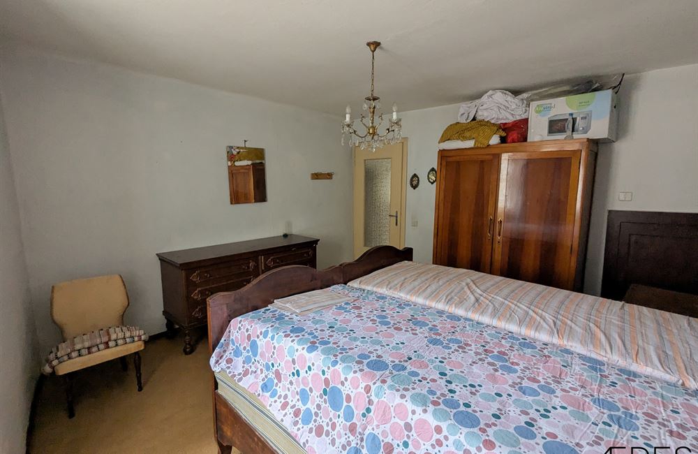 VENDITA EDIFICIO CIELO-TERRA NEL CUORE DI LEGOS – LEDRO - Vendita Edificio terra-cielo Ledro (fraz. Legos) Valle di Ledro