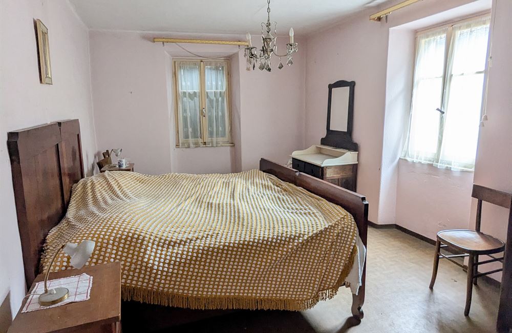 VENDITA EDIFICIO CIELO-TERRA NEL CUORE DI LEGOS – LEDRO - Vendita Edificio terra-cielo Ledro (fraz. Legos) Valle di Ledro