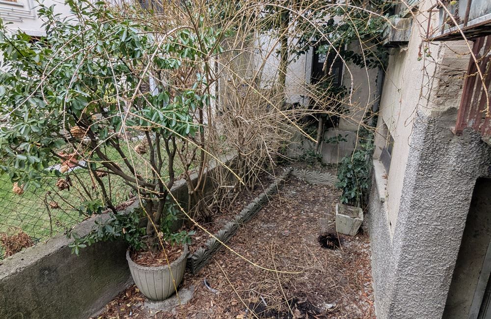 VENDITA EDIFICIO CIELO-TERRA NEL CUORE DI LEGOS – LEDRO - Vendita Edificio terra-cielo Ledro (fraz. Legos) Valle di Ledro