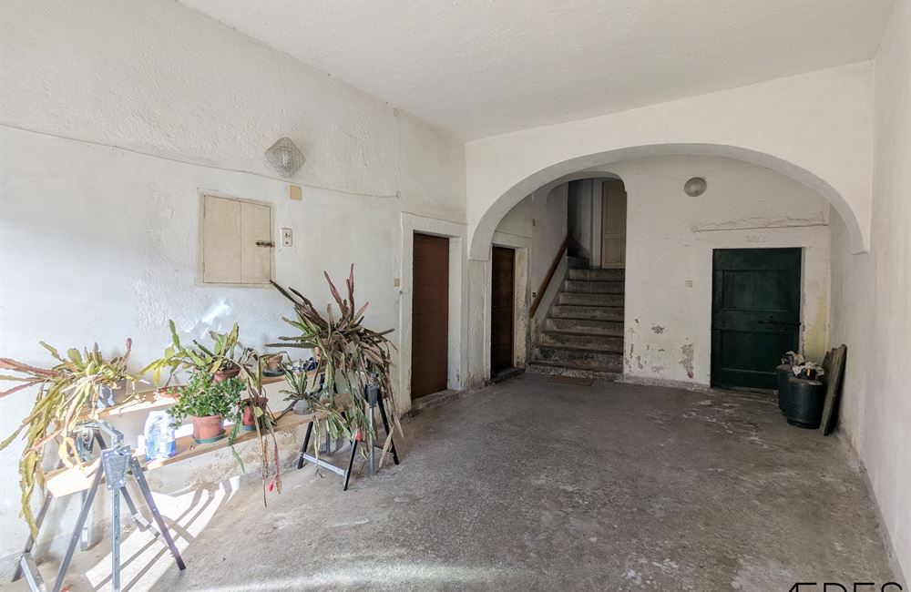 VENDITA EDIFICIO CIELO-TERRA NEL CUORE DI CONDINO - Vendita Edificio terra-cielo Borgo Chiese (fraz. Condino) Altro