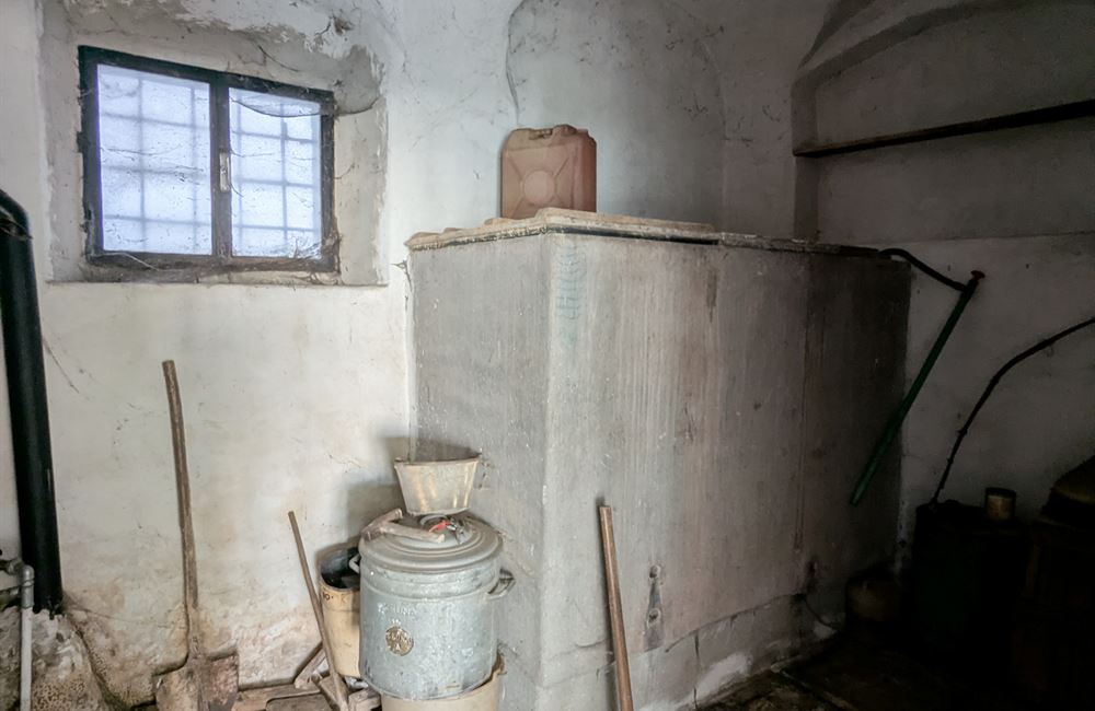 VENDITA EDIFICIO CIELO-TERRA NEL CUORE DI CONDINO - Vendita Edificio terra-cielo Borgo Chiese (fraz. Condino) Altro