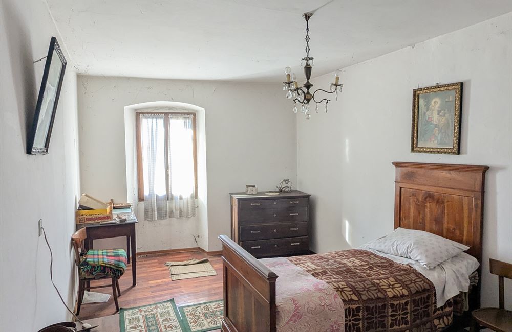 VENDITA EDIFICIO CIELO-TERRA NEL CUORE DI CONDINO - Vendita Edificio terra-cielo Borgo Chiese (fraz. Condino) Altro