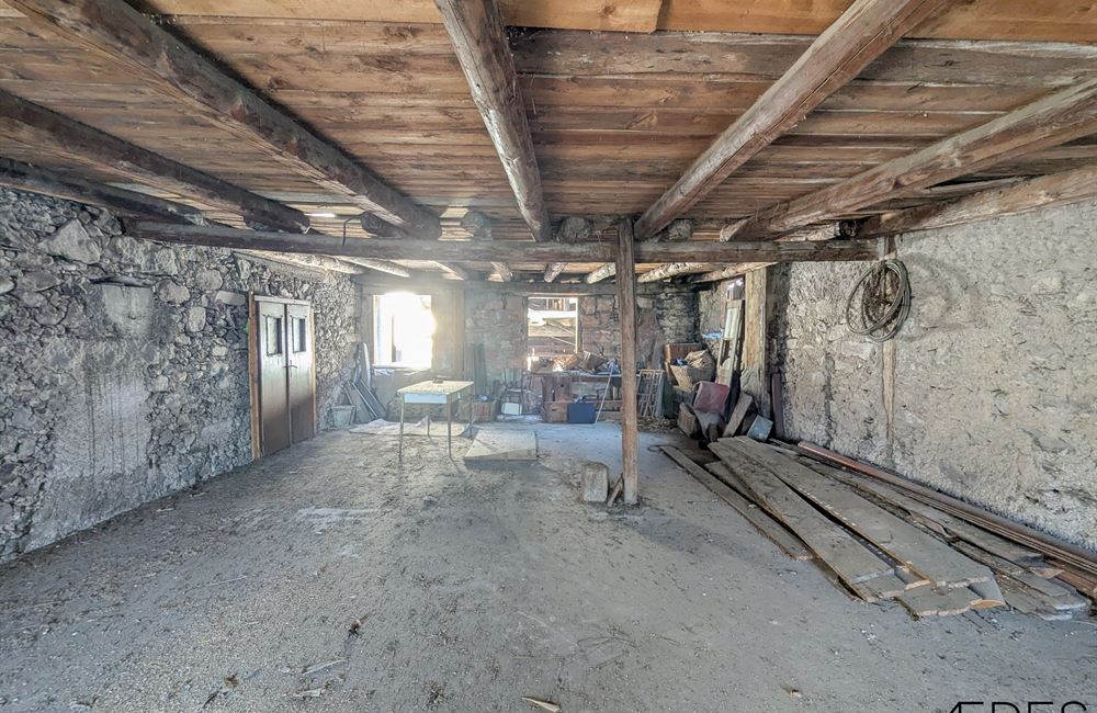 VENDITA EDIFICIO CIELO-TERRA NEL CUORE DI CONDINO - Vendita Edificio terra-cielo Borgo Chiese (fraz. Condino) Altro