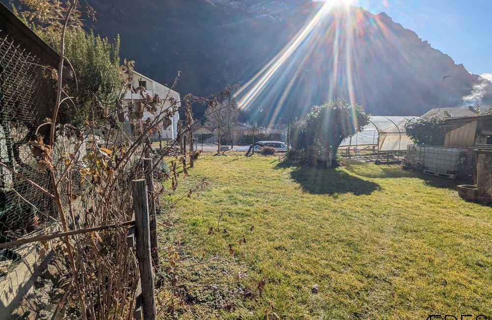 VENDITA EDIFICIO CIELO-TERRA NEL CUORE DI CONDINO - Vendita Edificio terra-cielo Borgo Chiese (fraz. Condino) Altro