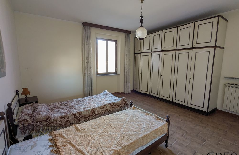 AMPIO QUADRILOCALE CON NUMEROSE PERTINENZE ESCLUSIVE - Vendita Appartamento quadrilocale Borgo Chiese (fraz. Condino) Altro