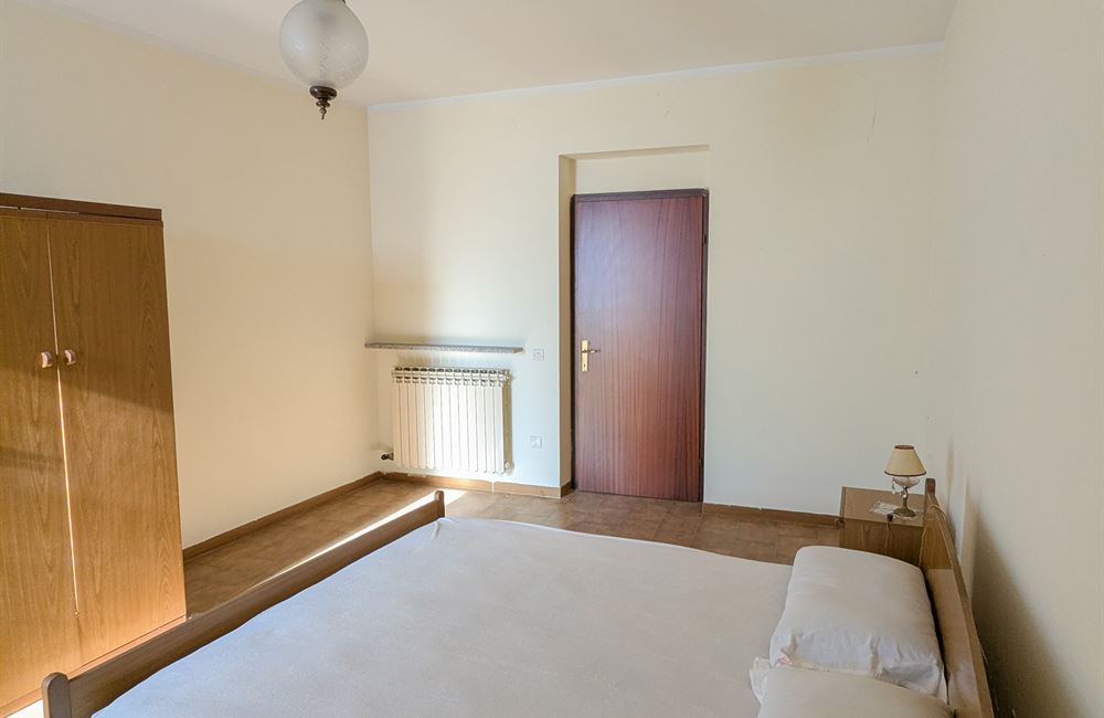 AMPIO QUADRILOCALE CON NUMEROSE PERTINENZE ESCLUSIVE - Vendita Appartamento quadrilocale Borgo Chiese (fraz. Condino) Altro