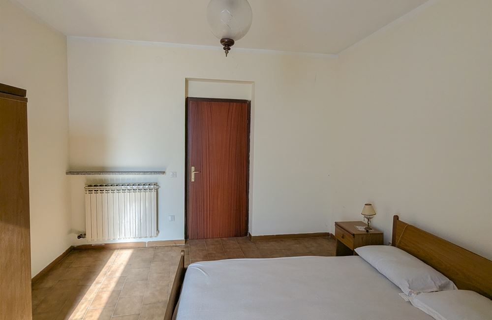 AMPIO QUADRILOCALE CON NUMEROSE PERTINENZE ESCLUSIVE - Vendita Appartamento quadrilocale Borgo Chiese (fraz. Condino) Altro