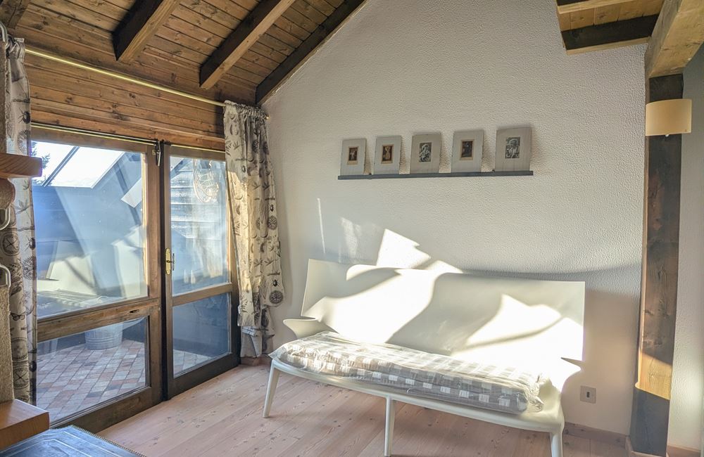 TRILOCALE CON BALCONE, CANTINA E GARAGE – IMMERSO NELLA NATURA DI TREMALZO - Vendita Appartamento trilocale Loc. Tremalzo Valle di Ledro