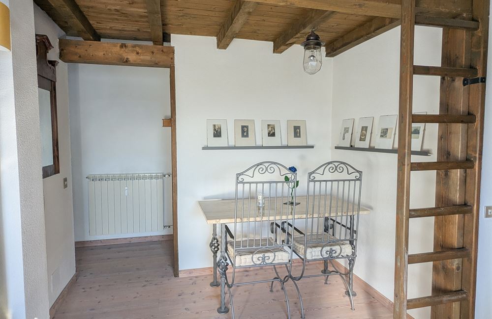 TRILOCALE CON BALCONE, CANTINA E GARAGE – IMMERSO NELLA NATURA DI TREMALZO - Vendita Appartamento trilocale Loc. Tremalzo Valle di Ledro