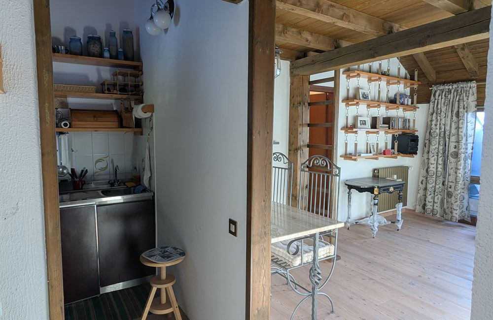 TRILOCALE CON BALCONE, CANTINA E GARAGE – IMMERSO NELLA NATURA DI TREMALZO - Vendita Appartamento trilocale Loc. Tremalzo Valle di Ledro