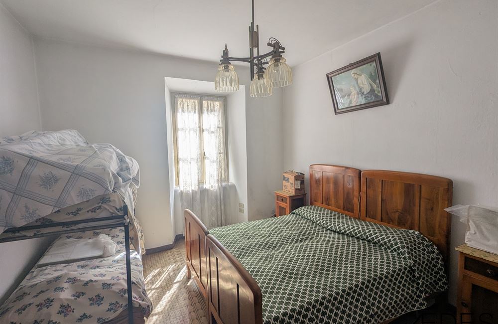 EDIFICIO CIELO-TERRA NEL CENTRO STORICO DI BEZZECCA - Vendita Edificio terra-cielo Ledro (fraz. Bezzecca) Valle di Ledro